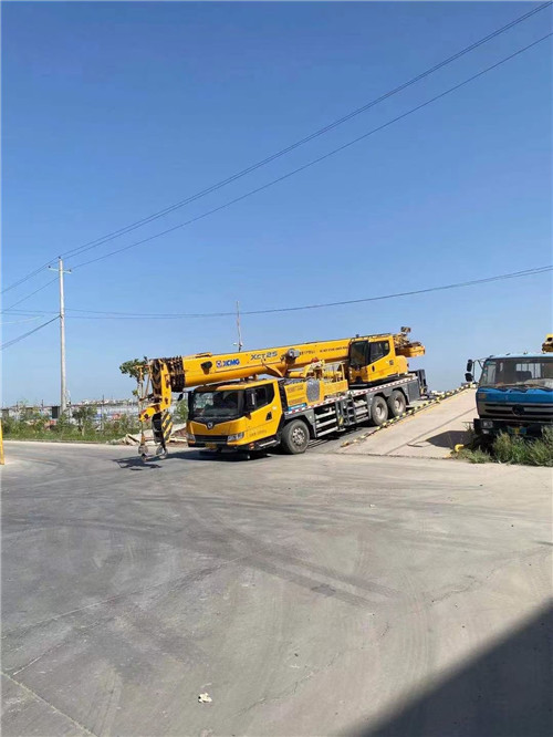 元宝山区吊车作业时，可能会产生哪些额外收费项目？